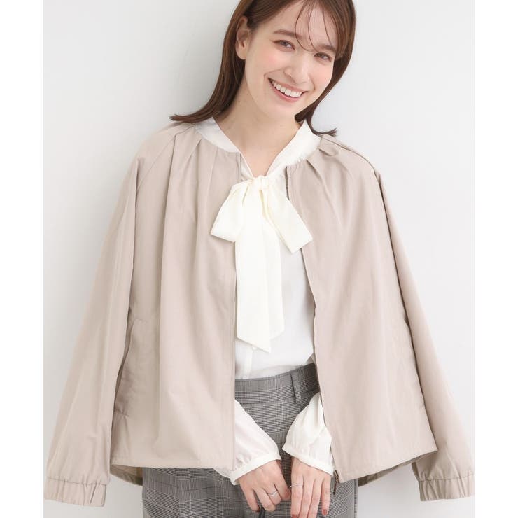 グレージュ(050) | 【S-LL】タック使いがこなれ見え ノーカラーブルゾン | SHOO・LA・RUE