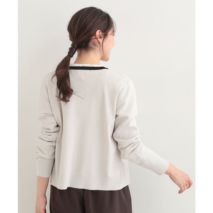 【洗濯機可/S-LL/アンサンブル可】パールボタンが上品 配色カーディガン | SHOO・LA・RUE | 詳細画像2 