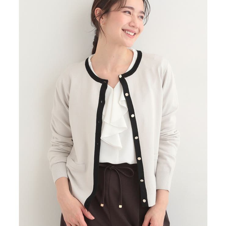 ライトグレー(511) | 【洗濯機可/S-LL/アンサンブル可】パールボタンが上品 配色カーディガン | SHOO・LA・RUE
