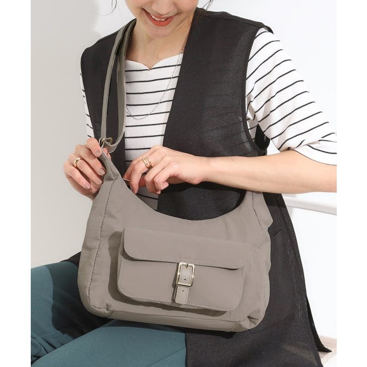 グレー(012) | 【撥水】立体ポケットショルダーバッグ | SHOO・LA・RUE