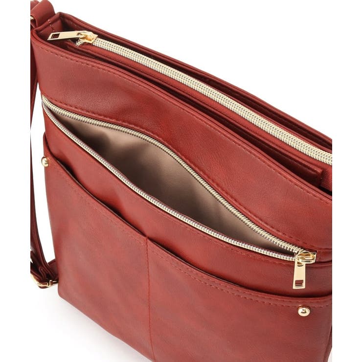 スマートながらしっかり入る アオリポケットが魅力のショルダーバッグ | SHOO・LA・RUE | 詳細画像28 