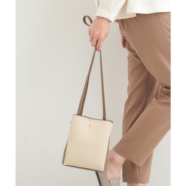 ライトベージュ(551) | 【軽量】ふわっと軽い3層ショルダー | SHOO・LA・RUE