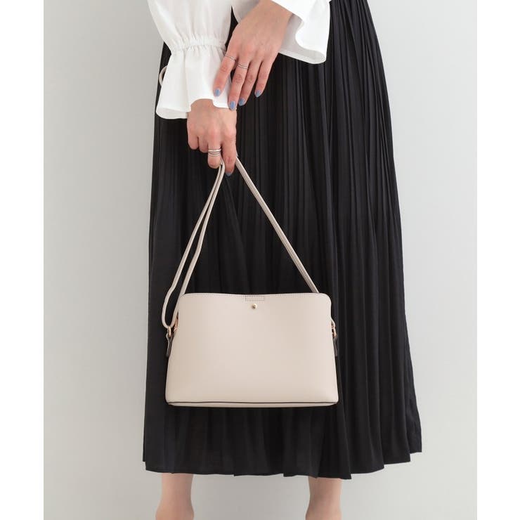 グレー(012) | 一枚革風3層ショルダーバッグ | SHOO・LA・RUE