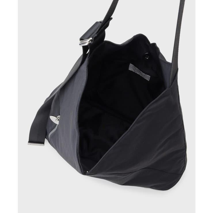 【A4サイズ対応／長さ調整可能】ダブルトライアングルデザインショルダーバッグ | OPAQUE.CLIP | 詳細画像14 