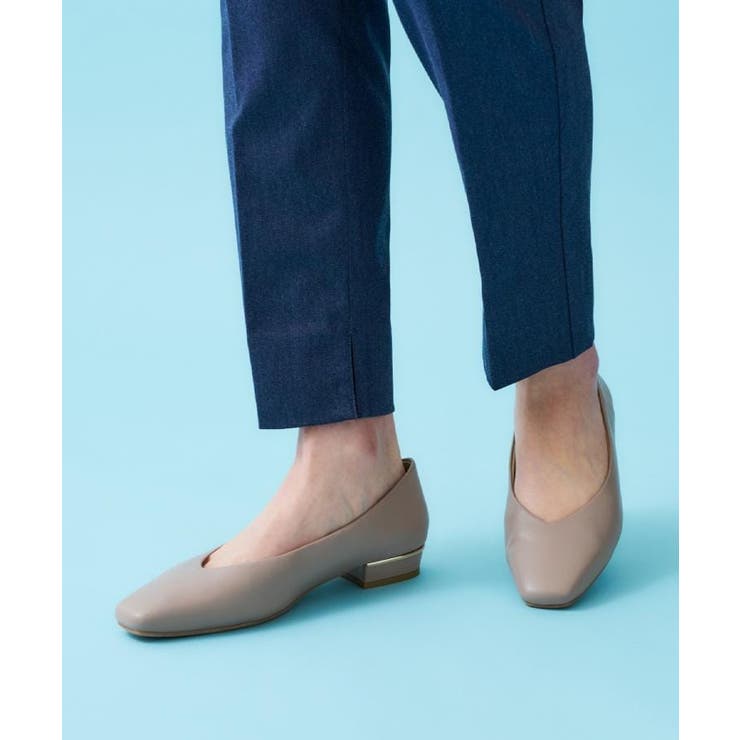 【抗菌防臭加工/生活防水】メタルパーツVフラットパンプス | OPAQUE.CLIP | 詳細画像1 