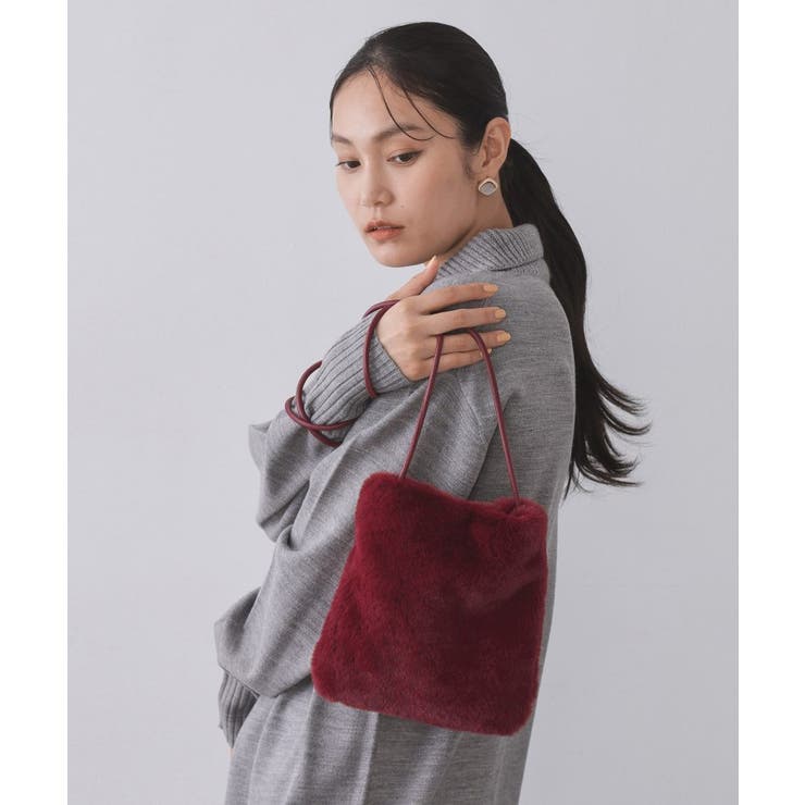 レッド(963) | 【11色展開】フェイクファースクエアミニポシェット | OPAQUE.CLIP