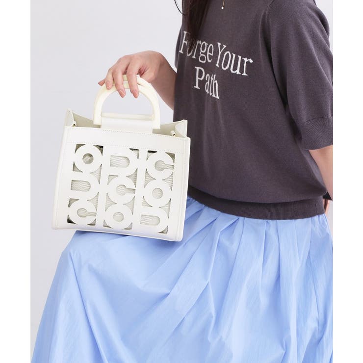 アイボリー(004) | 2WAYパンチングショルダートート | OPAQUE.CLIP