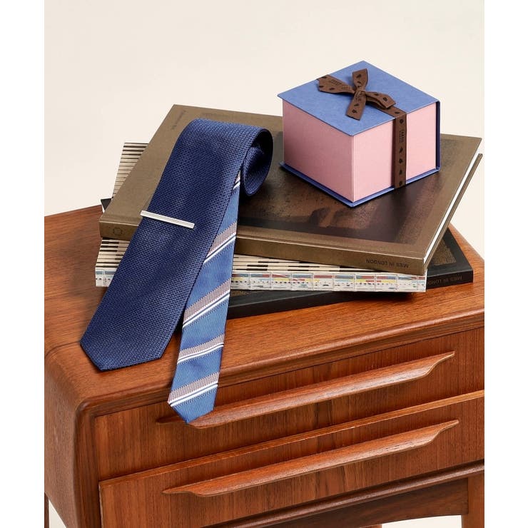 ブルー(092) | 【BOXセット】無地ネクタイ&タイバー | TAKEO KIKUCHI