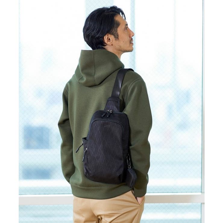 【多機能・軽量】シャドーライン ボディバッグ | TAKEO KIKUCHI | 詳細画像48 