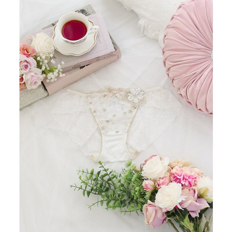 ホワイト(001) | リュシル レースショーツ | Risa Magli