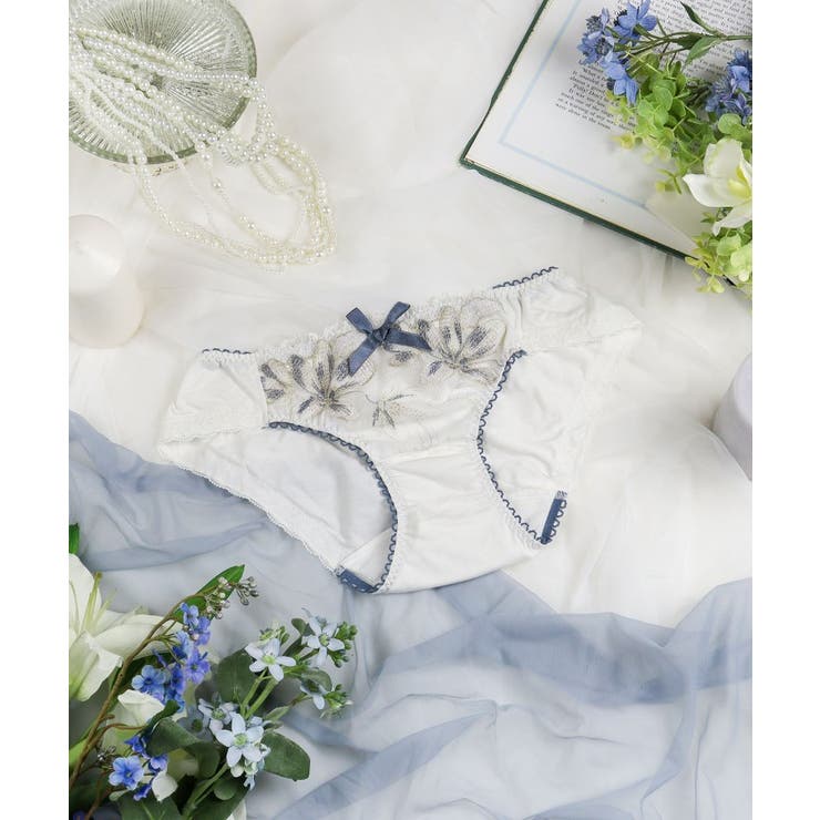 アイボリー(004) | イレーナ サニタリーショーツ | Risa Magli