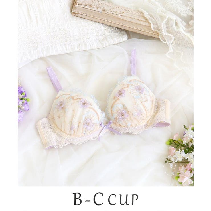 クリーム(054) | ヘイリー ブラジャー （B-C） ＜リサマリ ミラクル谷間ブラ＞ | Risa Magli