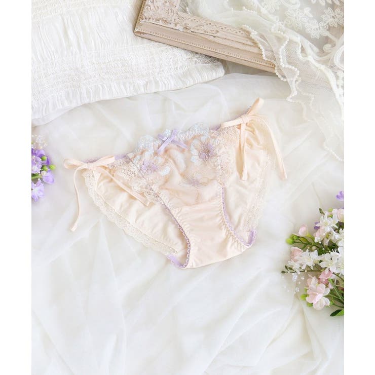 クリーム(054) | ヘイリー リボンショーツ | Risa Magli