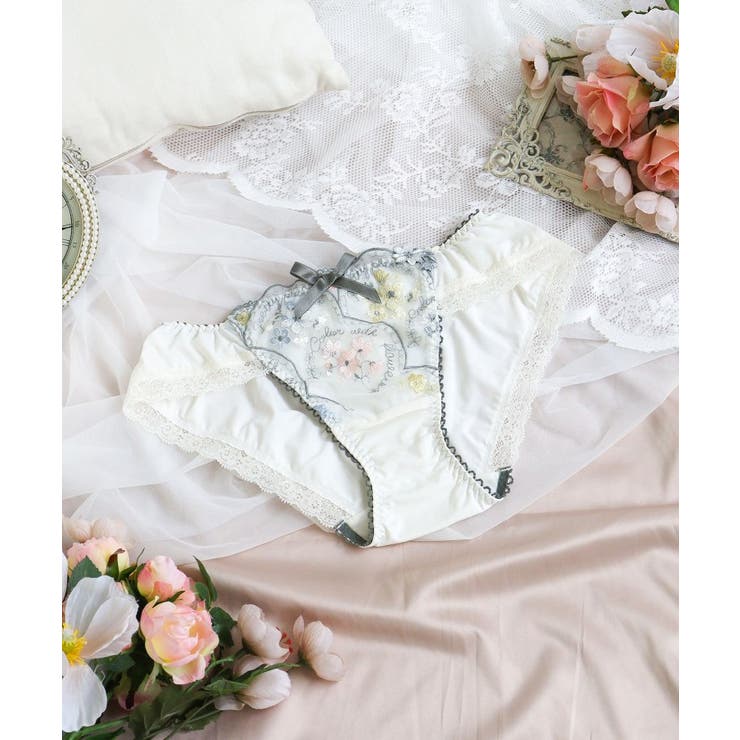 アイボリー(004) | フェリーチェ ノーマルショーツ | Risa Magli