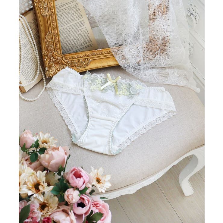 アイボリー(004) | ジニー ノーマルショーツ | Risa Magli