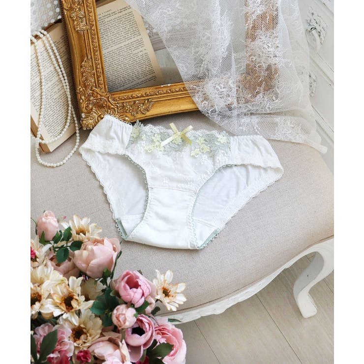 アイボリー(004) | ジニー サニタリー | Risa Magli