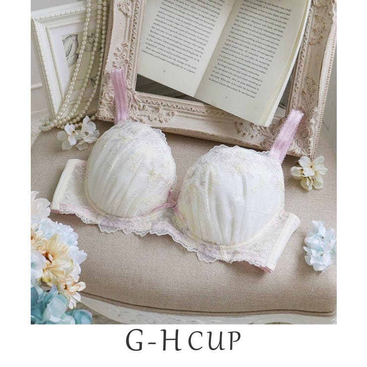 アイボリー(004) | リゼット ブラジャー (G-H) ＜Glamor Bra／バストアップタイプ＞ | Risa Magli