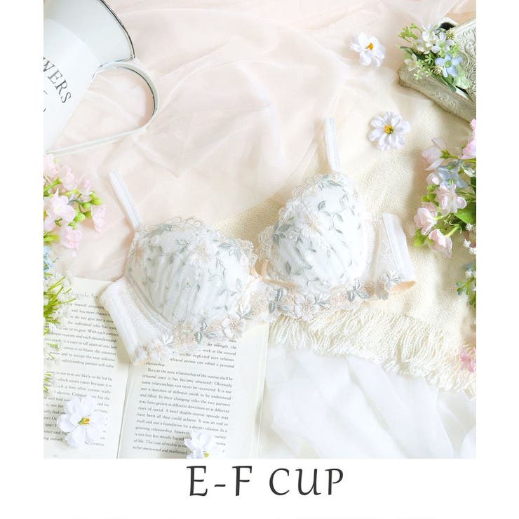 ホワイト(001) | シュクリエ ブラジャー（E-F） | Risa Magli