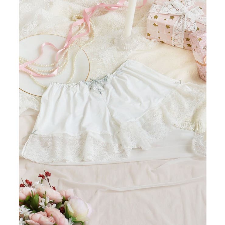 ホワイト(001) | フローチェ タップパンツ | Risa Magli