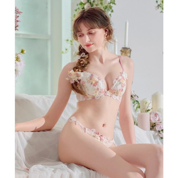 ダニエラ ブラジャー (D-F) ＜V Make Type＞ | Risa Magli | 詳細画像13 