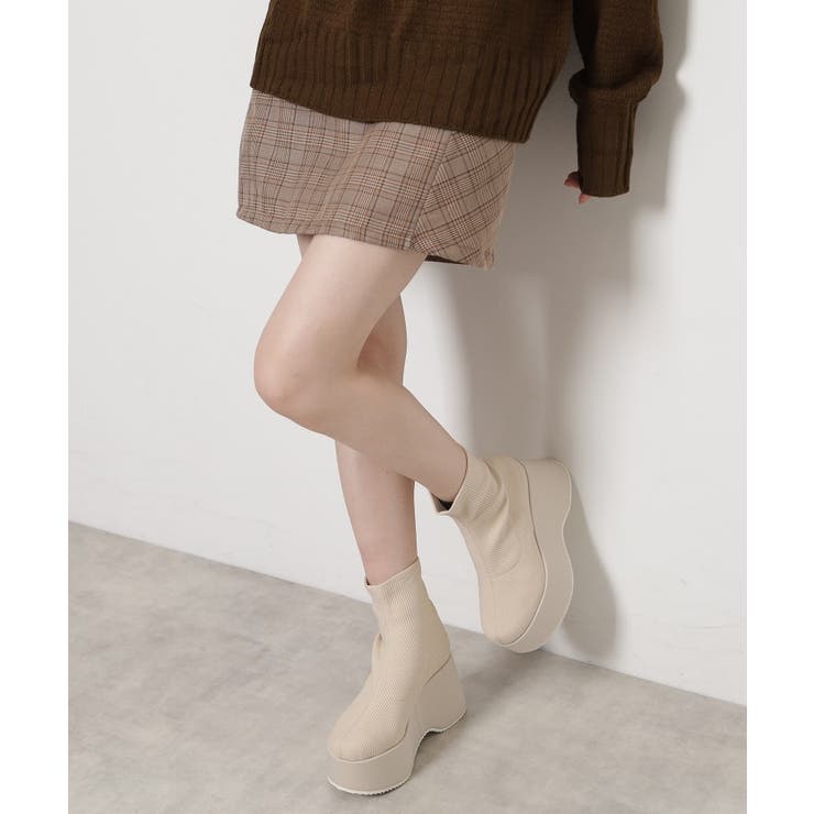 ベージュ(152) | スタイルぐんっとアップ!厚底ニットショートブーツ | ESPERANZA