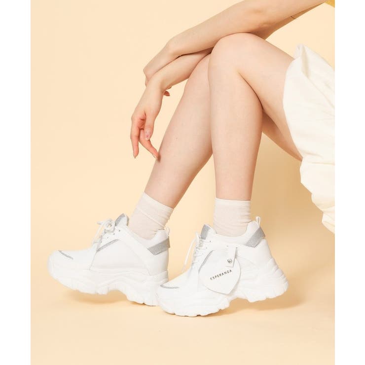 ホワイト(001) | 【VALENTINE Collection】きゅんフィットハートチャームスニーカ… | ESPERANZA