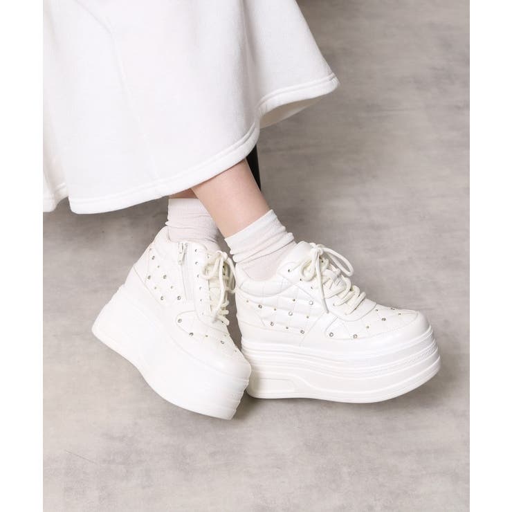 きゅんフィット厚底フラットキルティングスタッズスニーカー | ESPERANZA | 詳細画像1 