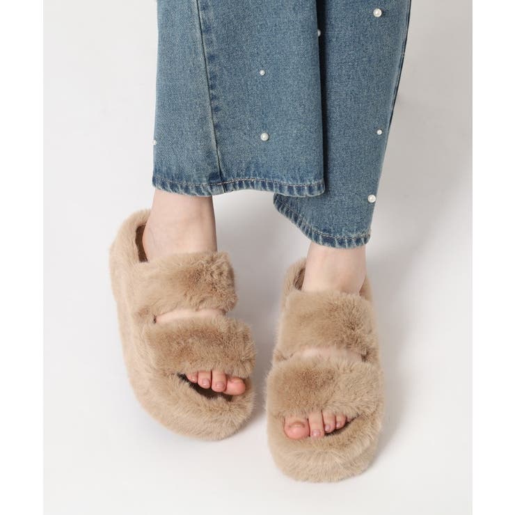 厚底ふわふわファーサンダル[品番：WRDW0206056]｜ESPERANZA