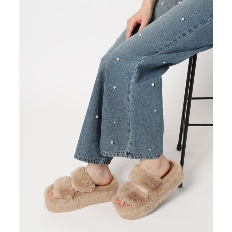 厚底ふわふわファーサンダル[品番：WRDW0206056]｜ESPERANZA