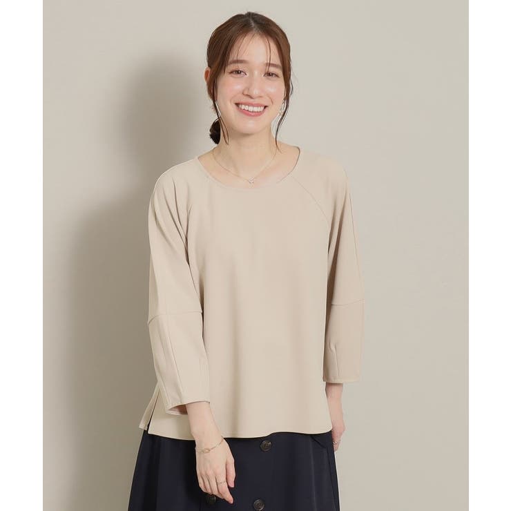 ベージュ(052)