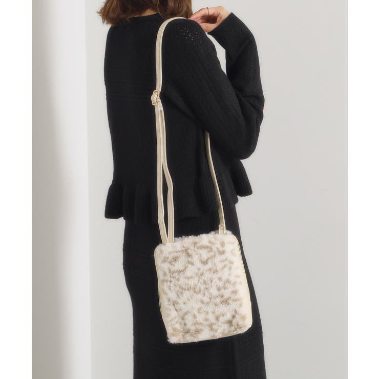 アイボリー(104) | 三層フェイクファーミニショルダー | ITS'DEMO