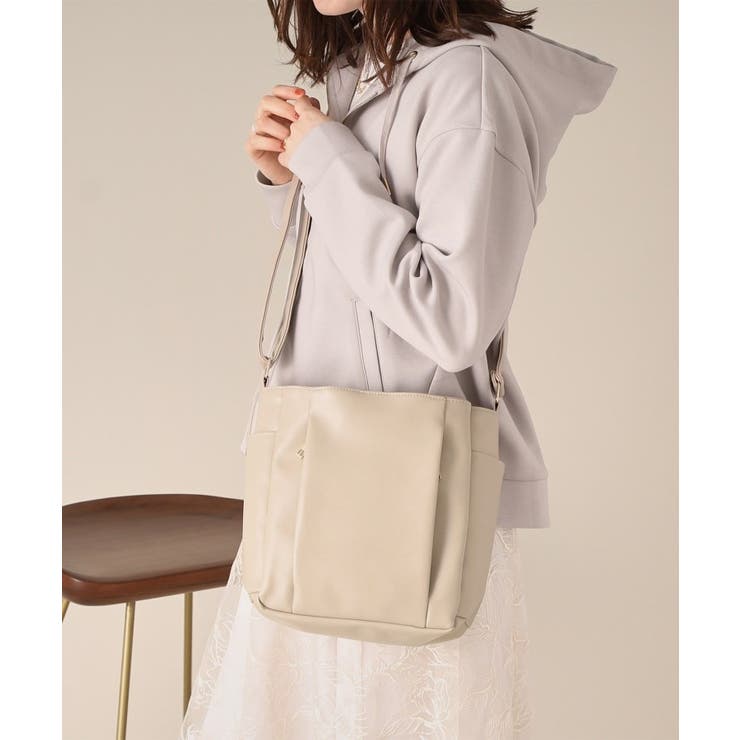 グレージュ(050) | 【7ポケット】合皮Wポケットショルダー | ITS'DEMO