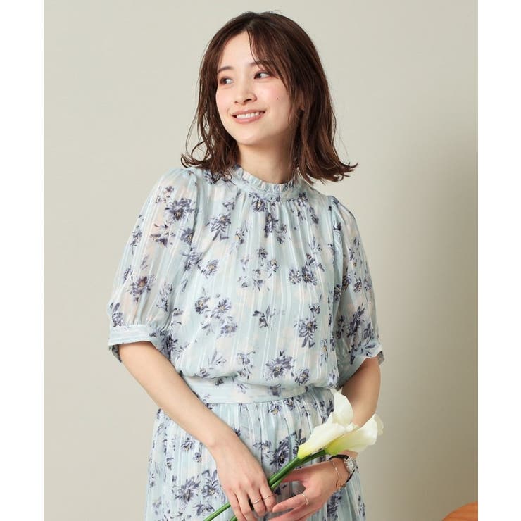 手洗い可／M・Lサイズ展開】ラメストライプ花柄5分袖ブラウス[品番 