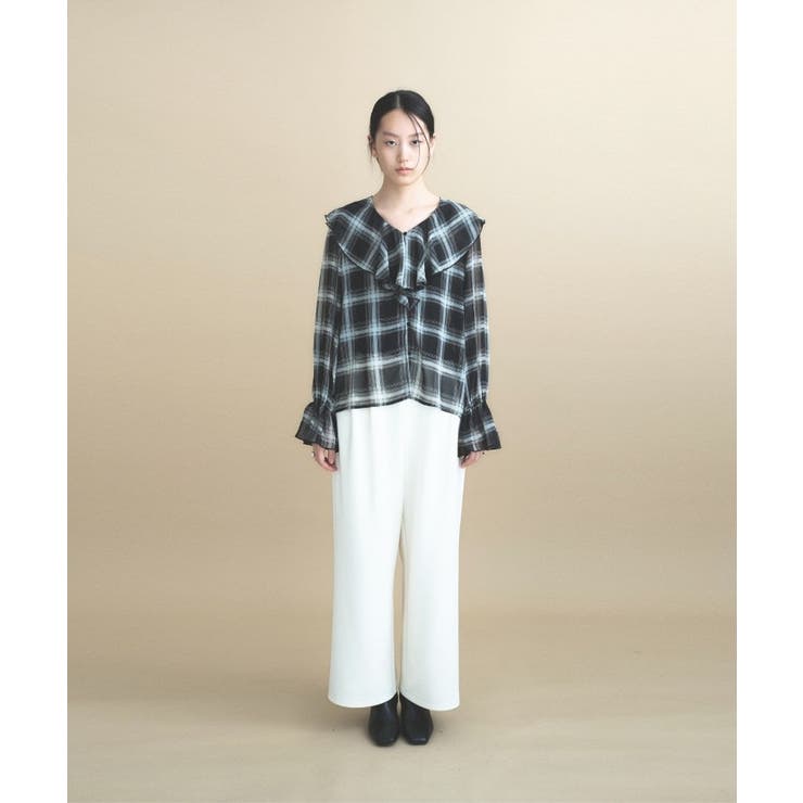 ブラック(219) | 【手洗い可】ラッフルフリルブラウス | cloenc