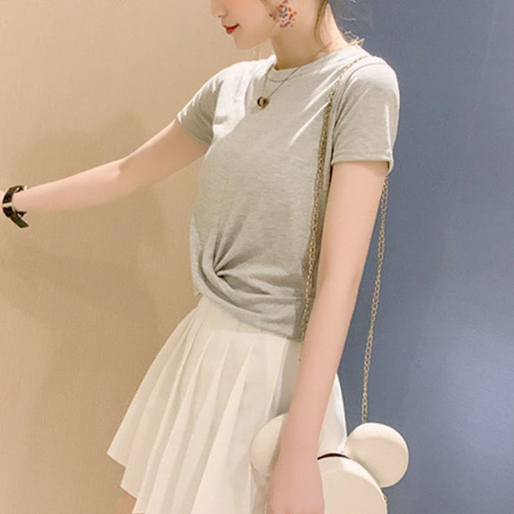 【TS】フロントツイストクロップドTシャツ/Tシャツ/シンプルシャツ/丸首/半袖シャツ/半袖/ツイストデザイン/クロップド丈/デザインTシャツ/FREE/フリー/フリーサイズ/PREMINA/韓国