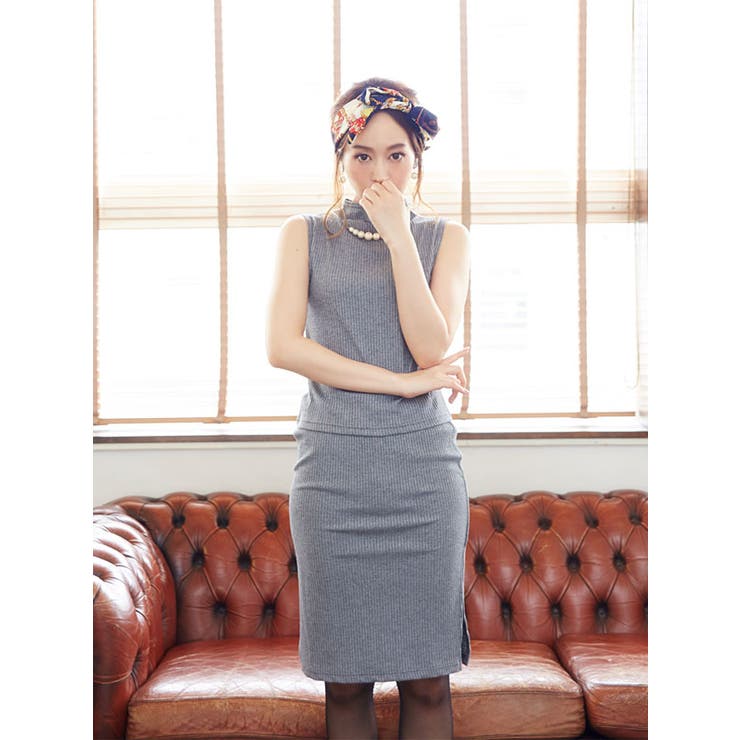 ゴルフレディーススーツ、ノースリーブトップ+ショートスカート