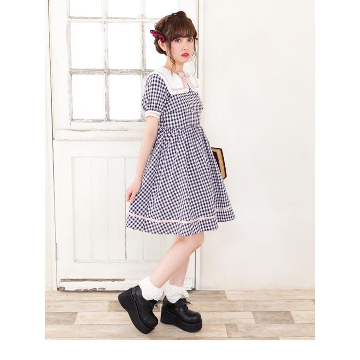 現行BURBERRYセーラー襟 ストライプ ワンピース 10y 140cm 現行BURBERRYセーラー襟 ストライプ ワンピース 10y 140cm 現行