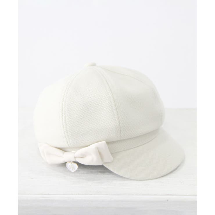 オフホワイト | オリジナルハートチャーム付きリボンキャスケット 量産型 地雷系 夢展望 | DearMyLove