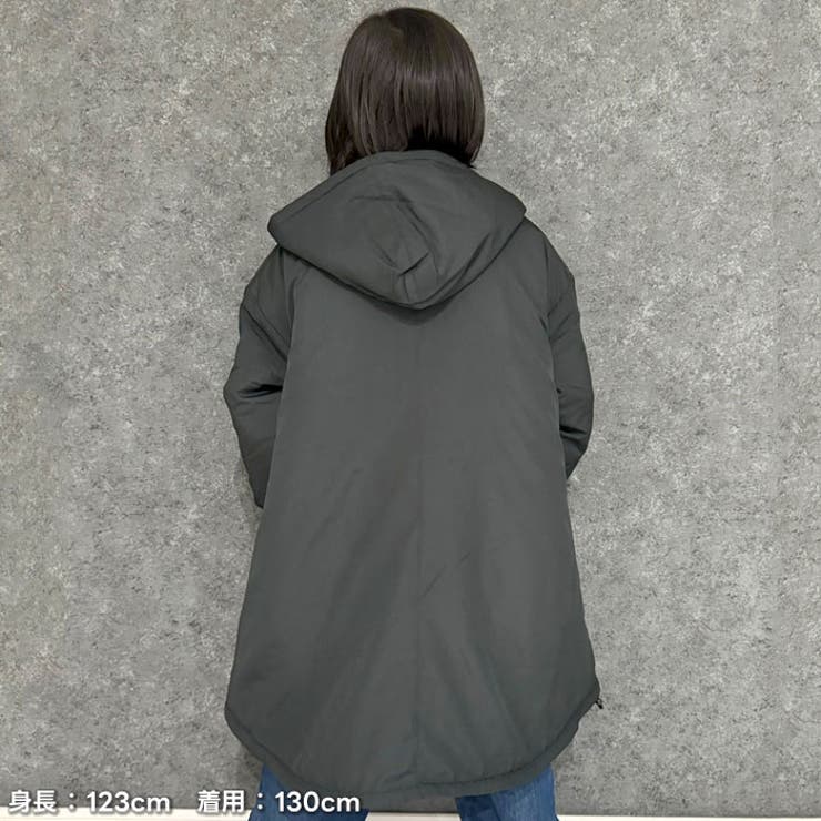 美品✨MONCLER キッズ　ナイロンパーカー　カーキ　130cm 美品✨MONCLER キッズ ナイロンパーカー カーキ 130cm MONCLER