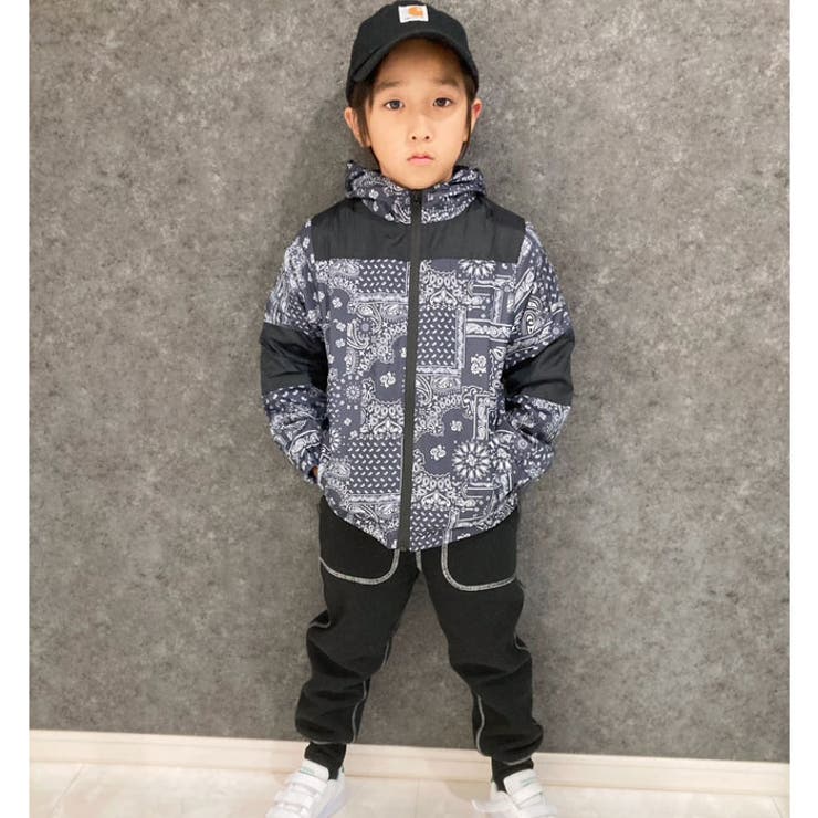 キッズマウンテンパーカーマンパー子供服男の子女の子ウインドブレーカーウィンドブレーカー羽織りアウターアウトドアキャンプ撥水性UVケア総柄ペイズリー切替110cm120cm130cm140cm150cm160cm「943-04」