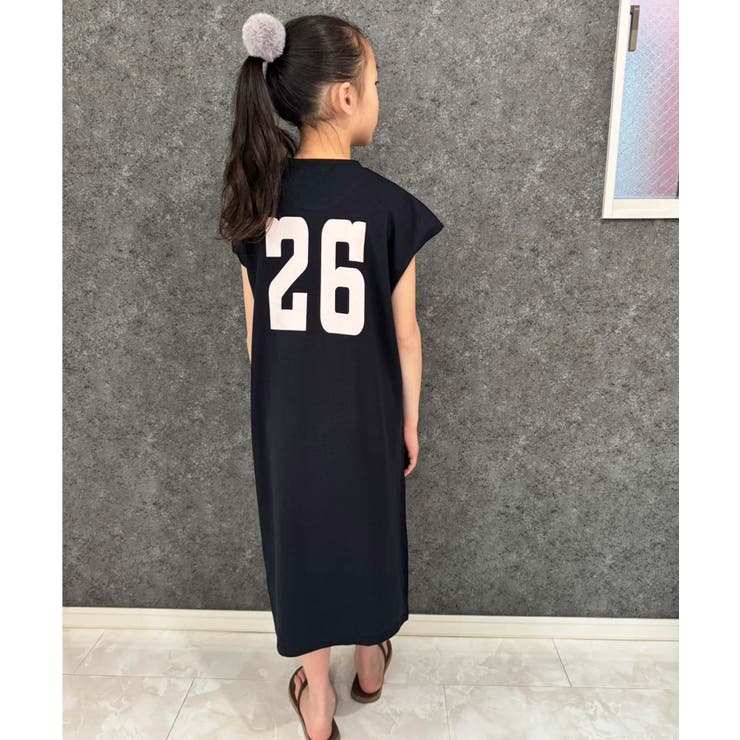 8-4ブラック/A | SHISKY オーバーサイズスリーブレスドレス キッズ | ZI-ON