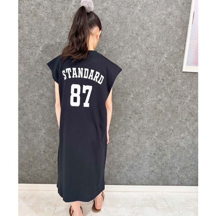 8-8ブラック/B | SHISKY オーバーサイズスリーブレスドレス キッズ | ZI-ON