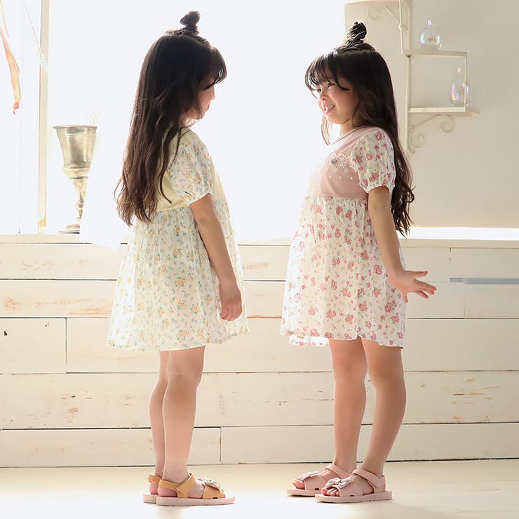 ガールズワンピース半袖花柄女の子キッズベビーチャーム付【UZULANDウズランド】切り替え袖切替ジャカードシャツワンピ半袖ワンピブラウスギャザーピンクイエロー女子可愛いかわいい809095100110120130