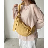 イエロー | ソフトフェイクレザーハーフムーンショルダーバッグ | 210nouve