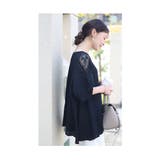 袖を彩る刺繍レースの軽やかフレアチュニック レディース ファッション | Sawa a la mode | 詳細画像19