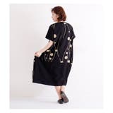 水玉とライン模様の半袖コクーンワンピース。ワンピース チュニック 刺繍柄 | Sawa a la mode | 詳細画像9