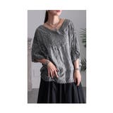 浮かび上がる花刺繍Vネックドルマンブラウス ブラウス シャツ | Sawa a la mode | 詳細画像13