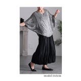 浮かび上がる花刺繍Vネックドルマンブラウス ブラウス シャツ | Sawa a la mode | 詳細画像16