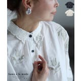 ナチュラルな花刺繍が舞うレース襟コットンブラウス レディース ファッション | Sawa a la mode | 詳細画像1
