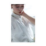 ナチュラルな花刺繍が舞うレース襟コットンブラウス レディース ファッション | Sawa a la mode | 詳細画像2